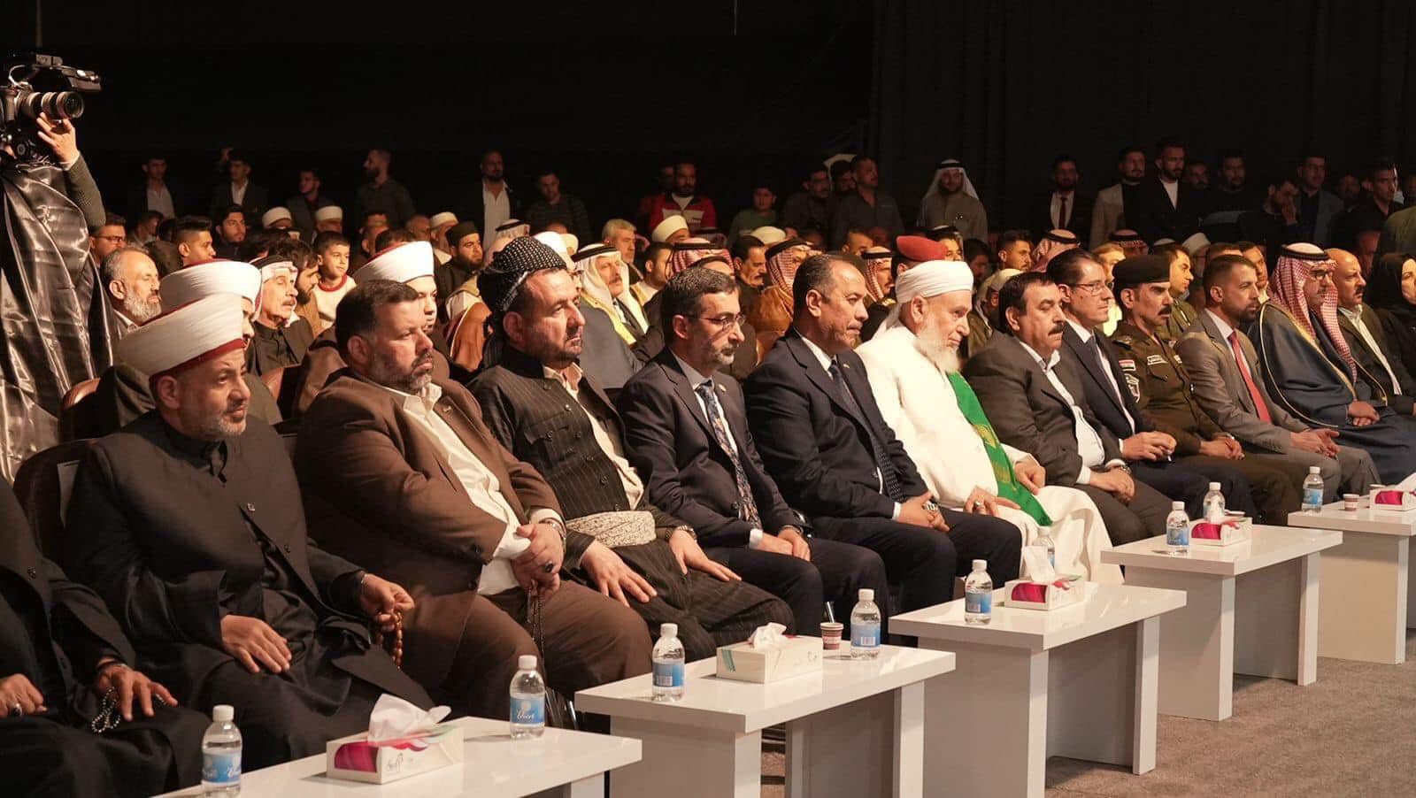 رئيس جامعة الانبار يحضر اختتام المسابقة القرآنية في كلية المعارف