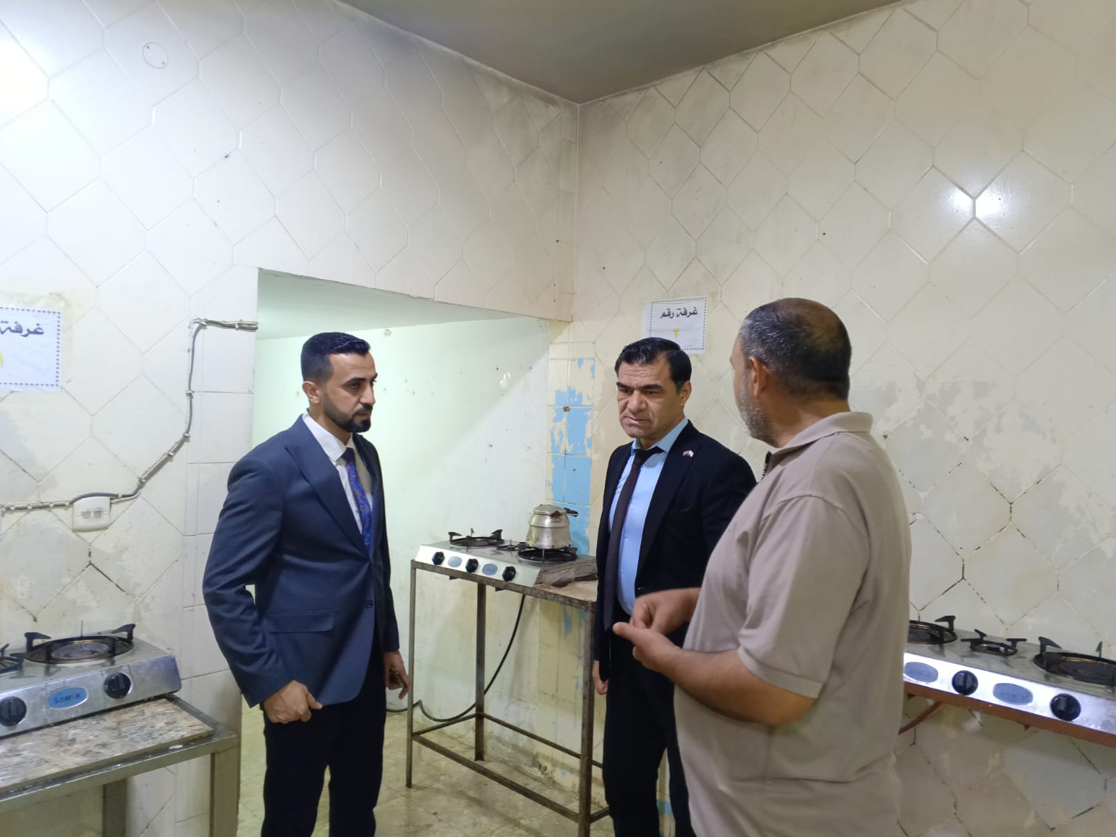 عميد كلية العلوم التطبيقية يزور طلبته في الاقسام الداخلية /هيت